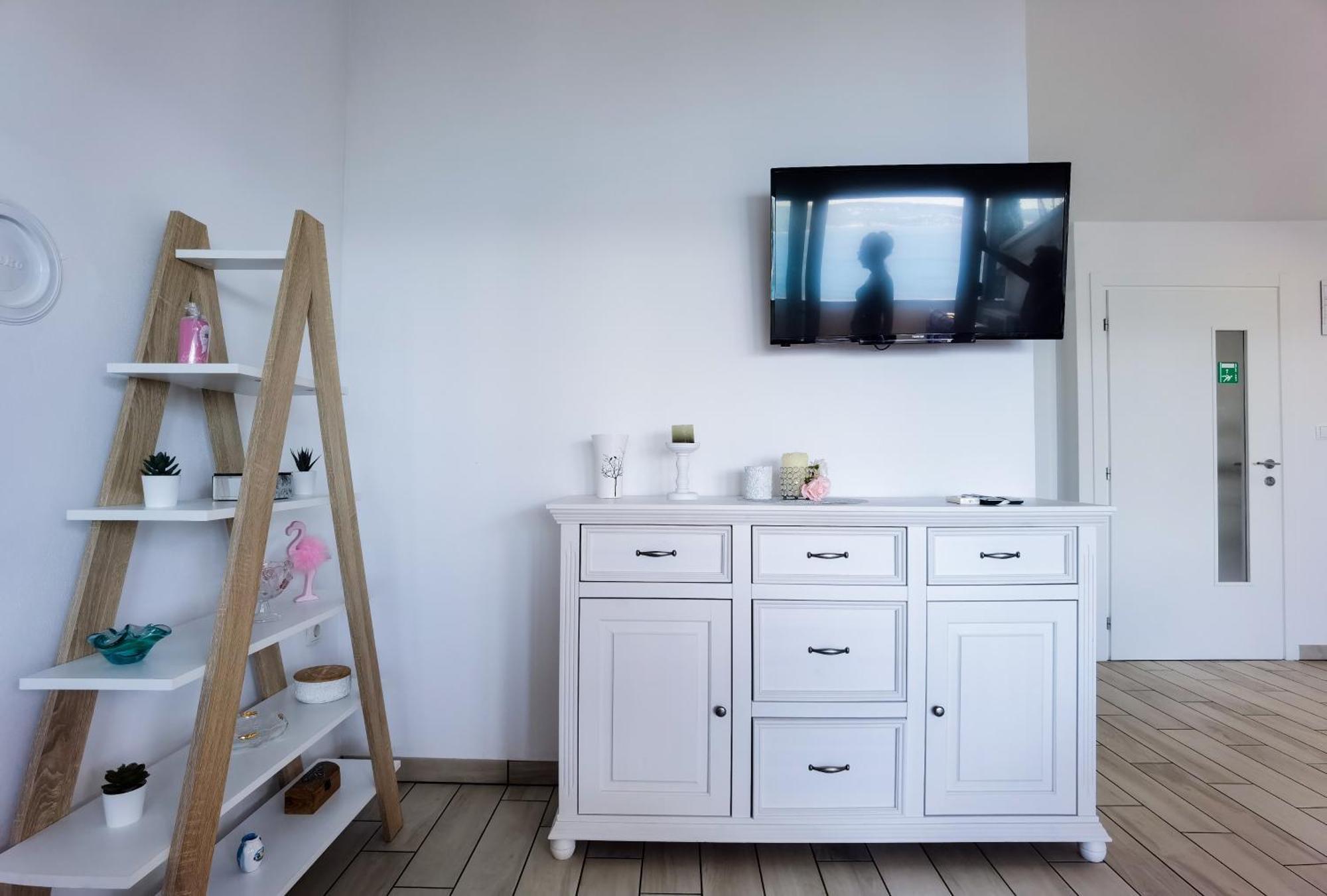 Apartment Lana Crikvenica Buitenkant foto