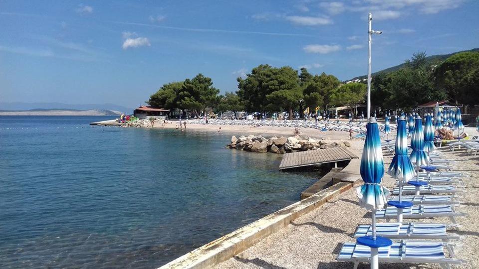 Apartment Lana Crikvenica Buitenkant foto