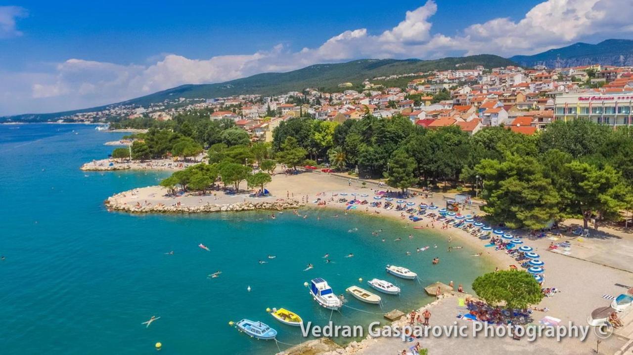 Apartment Lana Crikvenica Buitenkant foto
